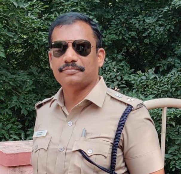 dcfgds.